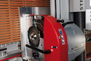 Striebig vertical panel saw 4D with grooving