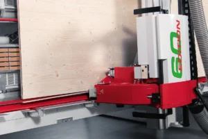 Striebig vertical panel saw Edition 60 lifting panel to trim bottom
