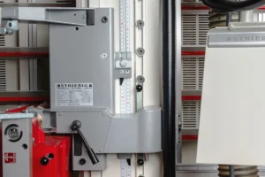 Template bar stops for quick access to commonly set horizontal rip cuts.
